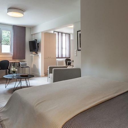 Unique Semi-Basement Stay At The Foot Of The Acropolis Athene Buitenkant foto