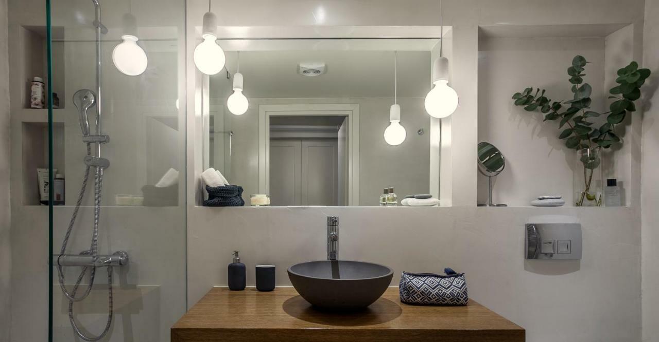 Unique Semi-Basement Stay At The Foot Of The Acropolis Athene Buitenkant foto