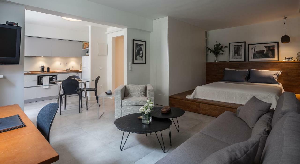 Unique Semi-Basement Stay At The Foot Of The Acropolis Athene Buitenkant foto
